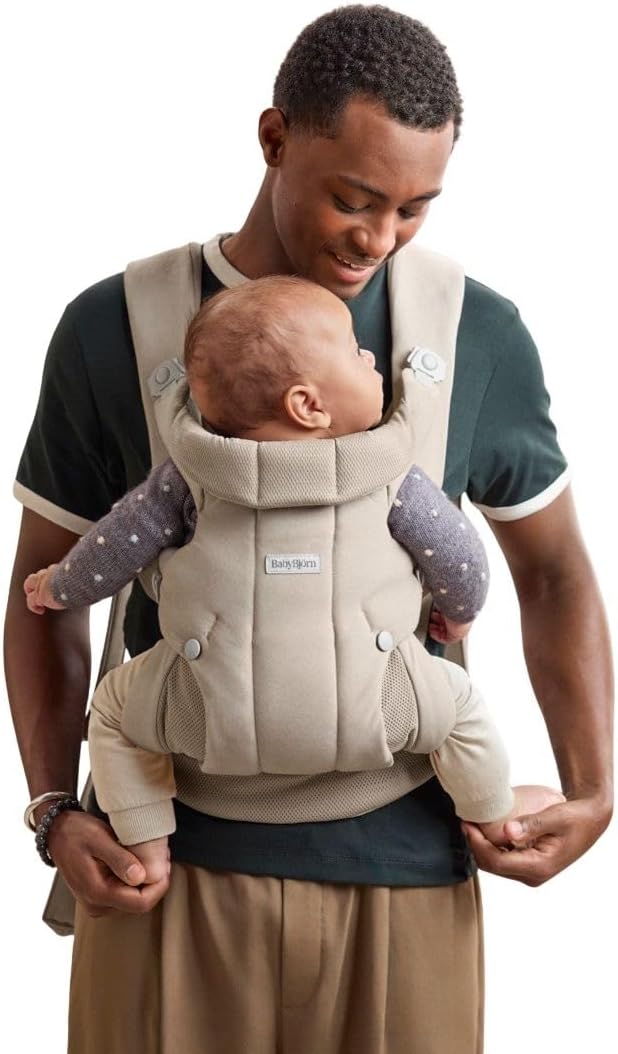 BabyBjörn Baby Carrier Hold