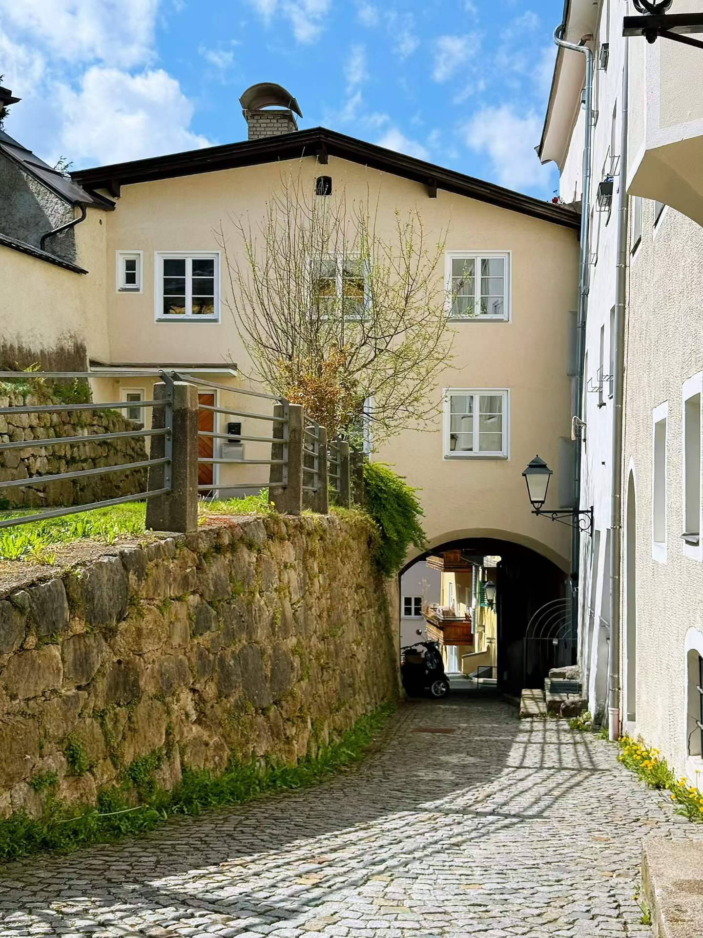 Kufstein fortress and hillside scenery during our relaxed family day trip from Munich.