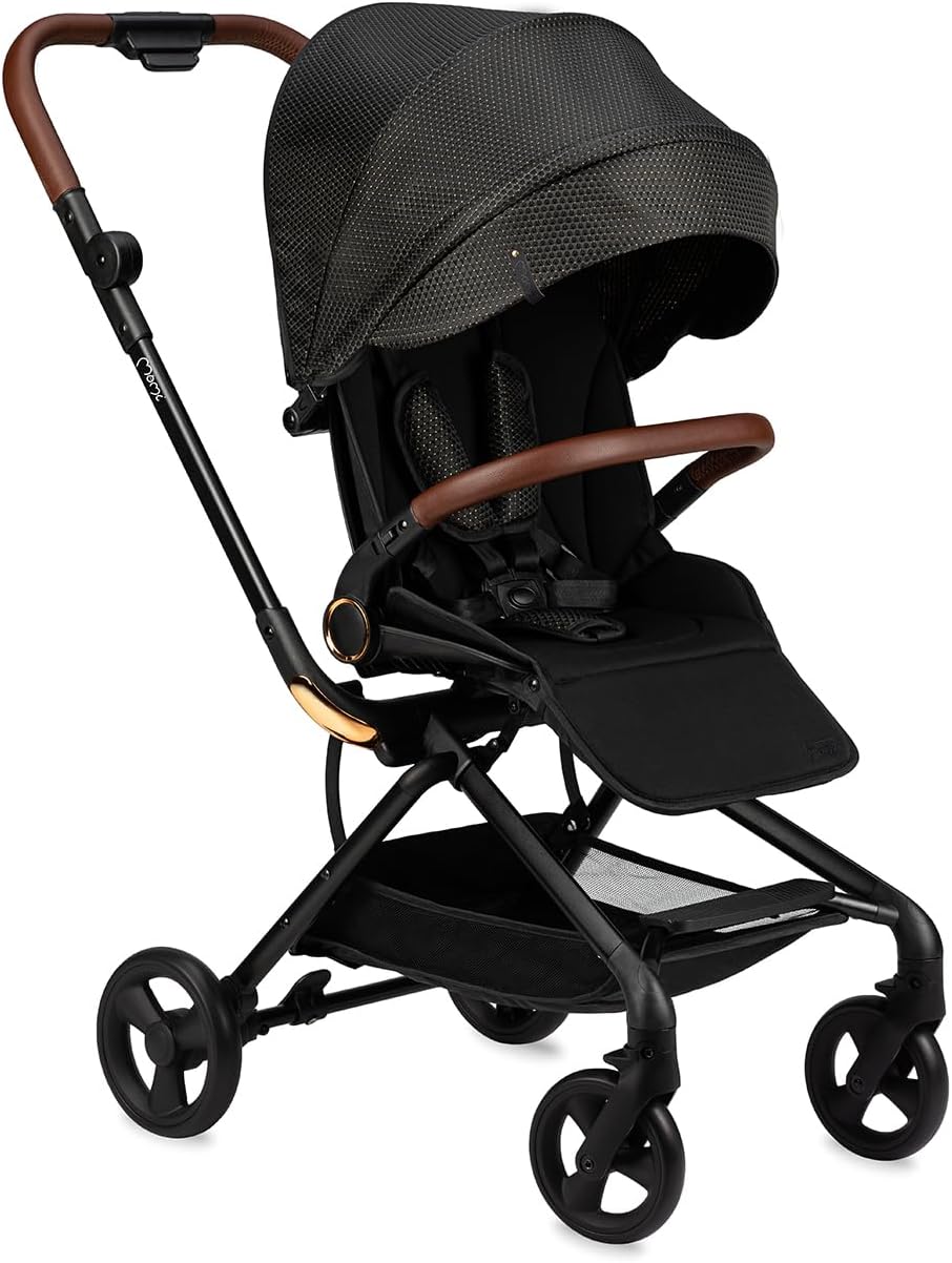 En MoMi Adelle barnvagn.