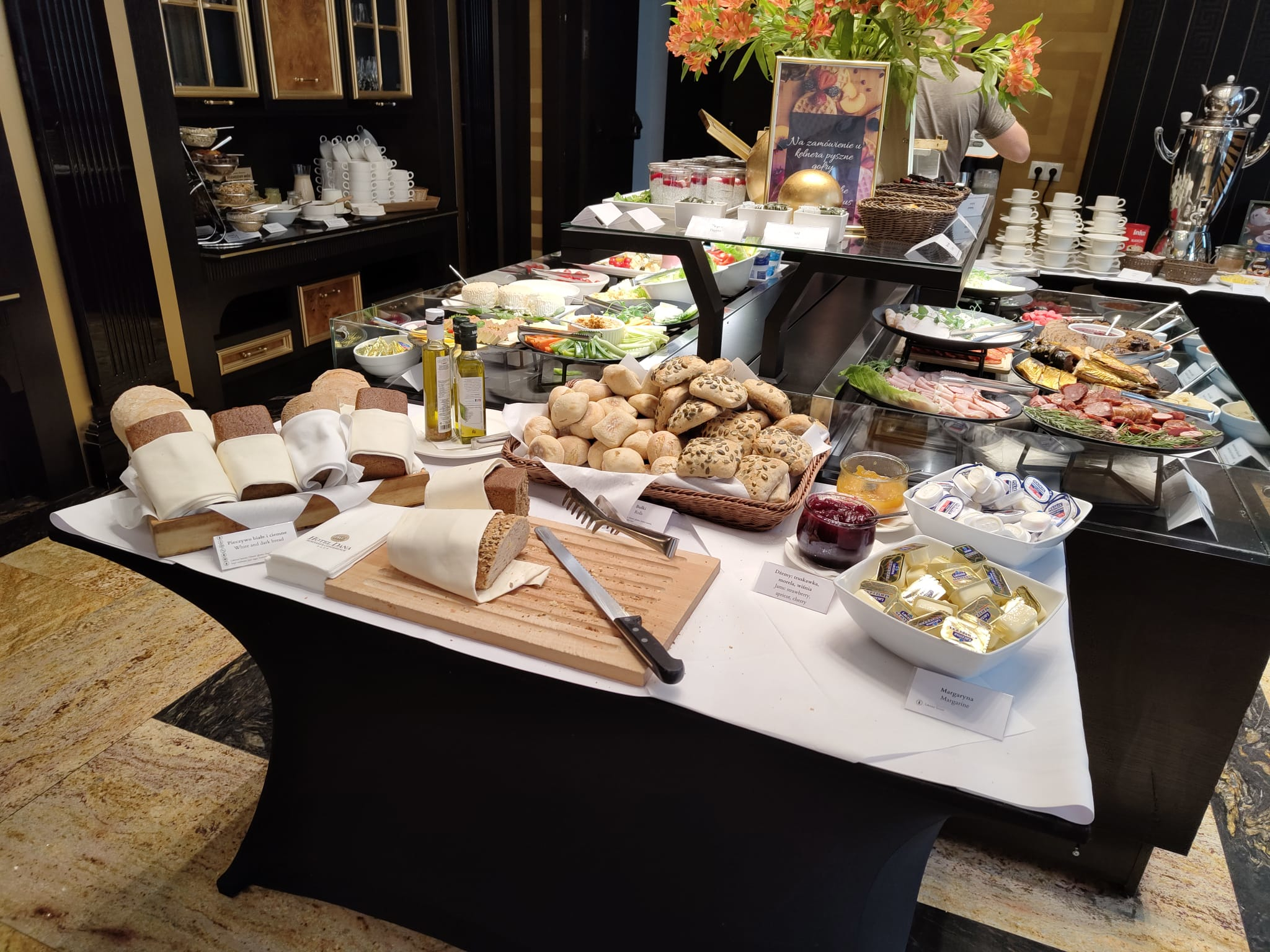 Frukostbuffén på Hotel Dana hade mycket att erbjuda, allt av högsta kvalitet.